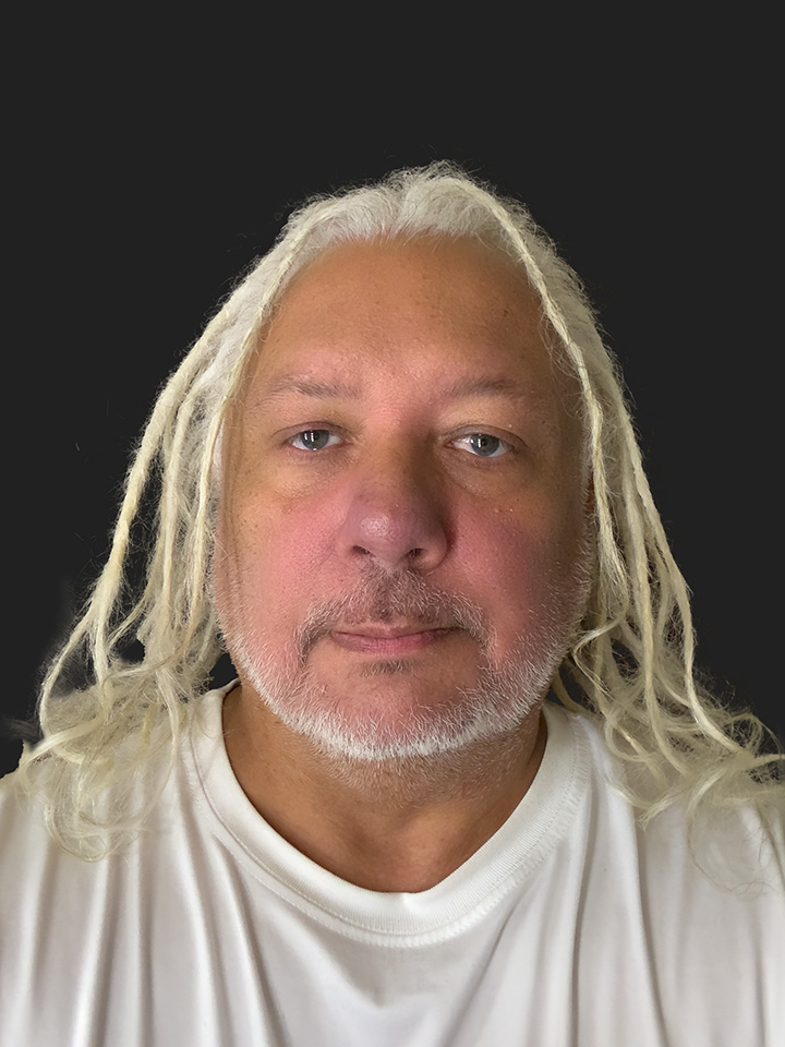 Lead photography and project manager, Elton aka The Touring Eye. Eyes of Britain. Iris photography. Eye photography. Photography project. UK